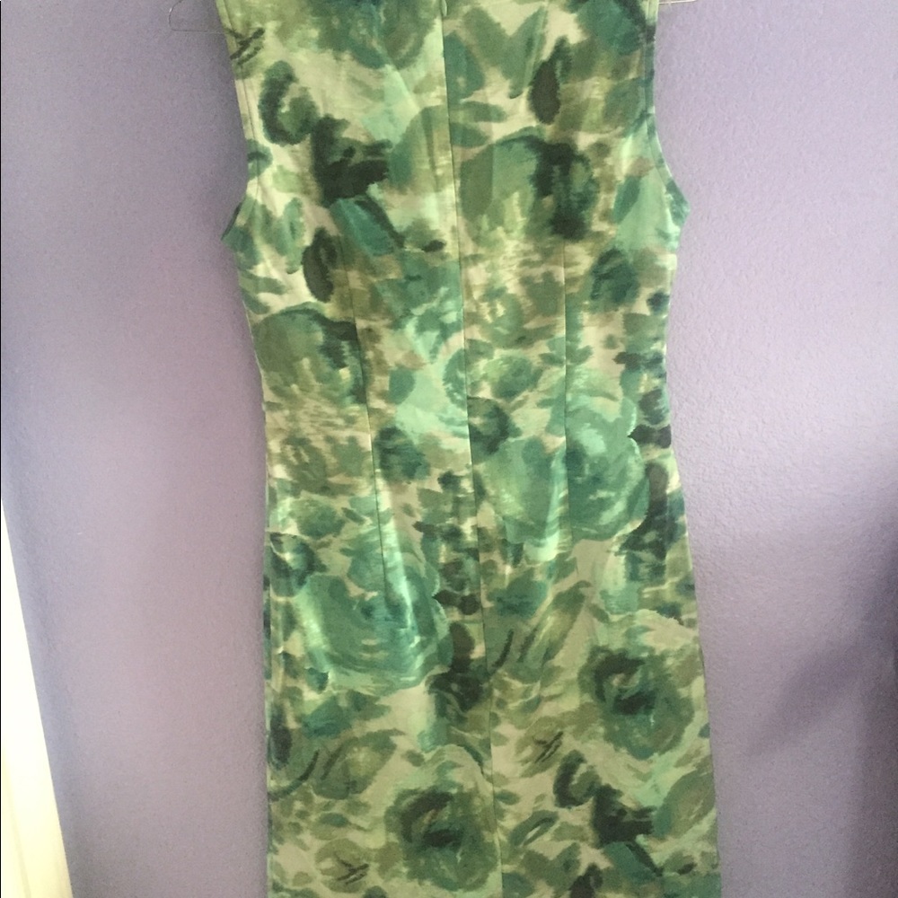 Dress - Picture 3 of 6